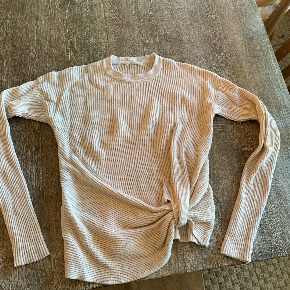 Lovestich Knot Sweater